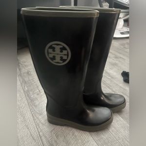 Tory Burch rain boots excellent condition